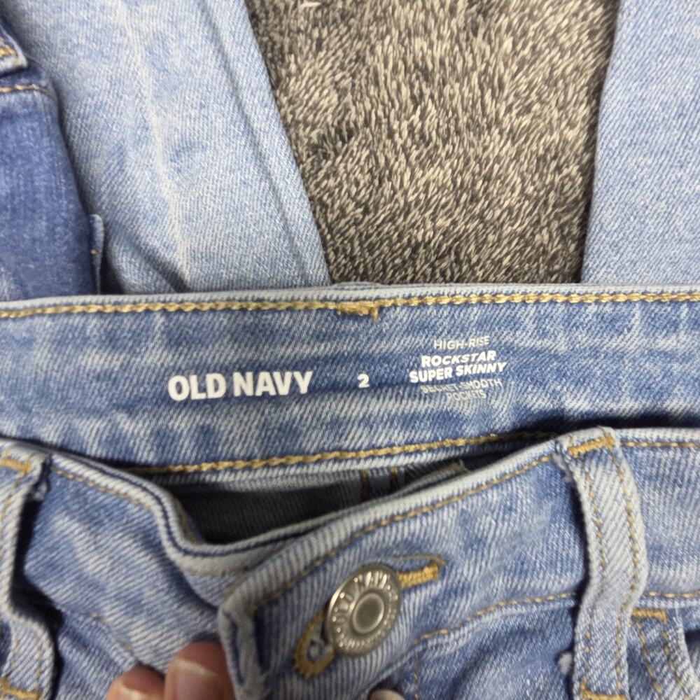 Old Navy Rockstar Jeans Set Of 3 High Rise And Mid Rise Skinny Jean Size 2 - Picture 4 of 7